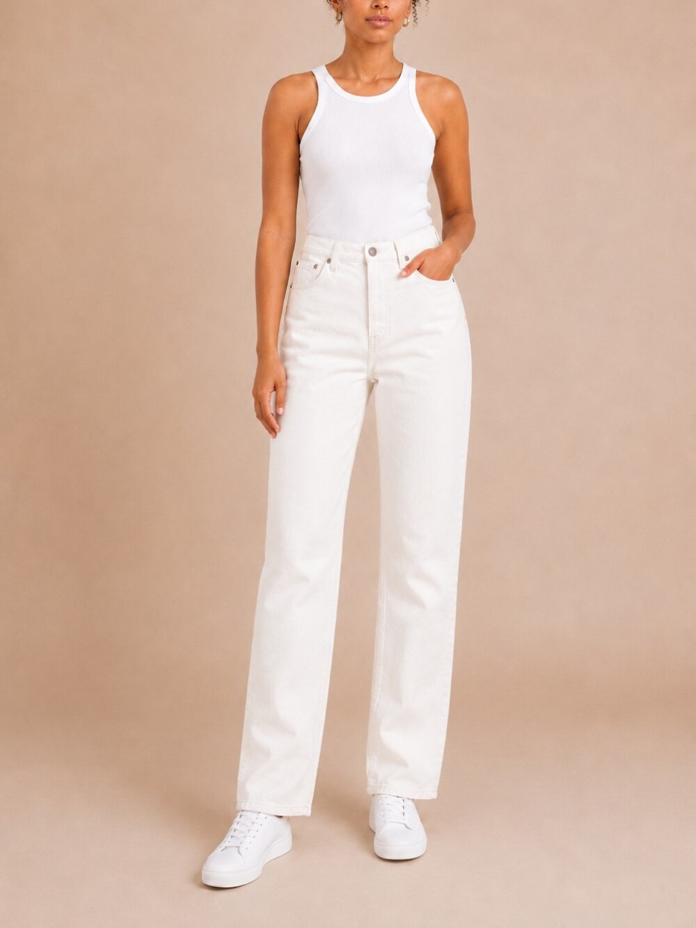 Dynamite Mika White High Rise Straight Leg Jeans Size 28